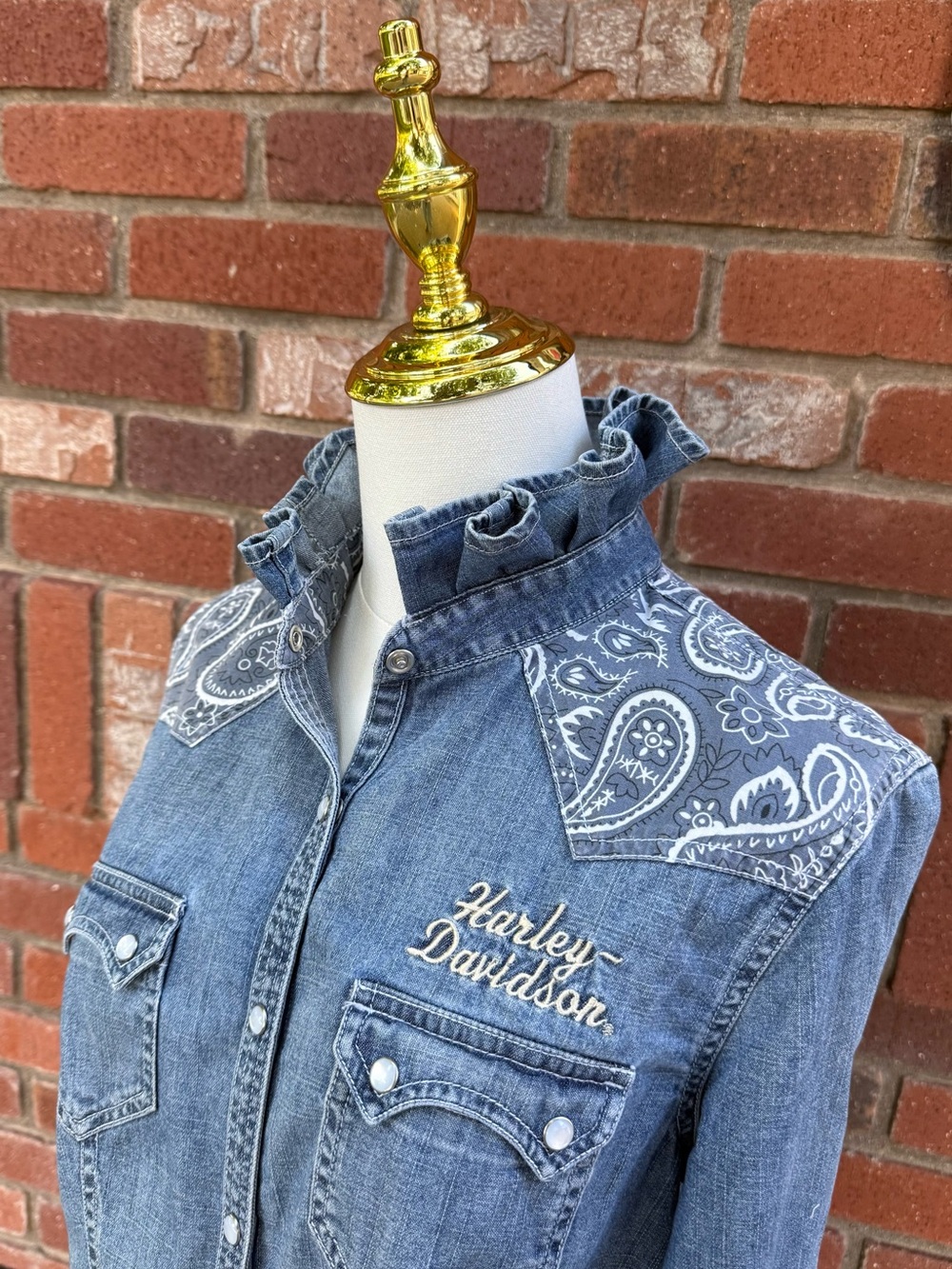Harley-Davidson Blue Denim Ruffle Collar Western Shirt - Picture 3 of 5